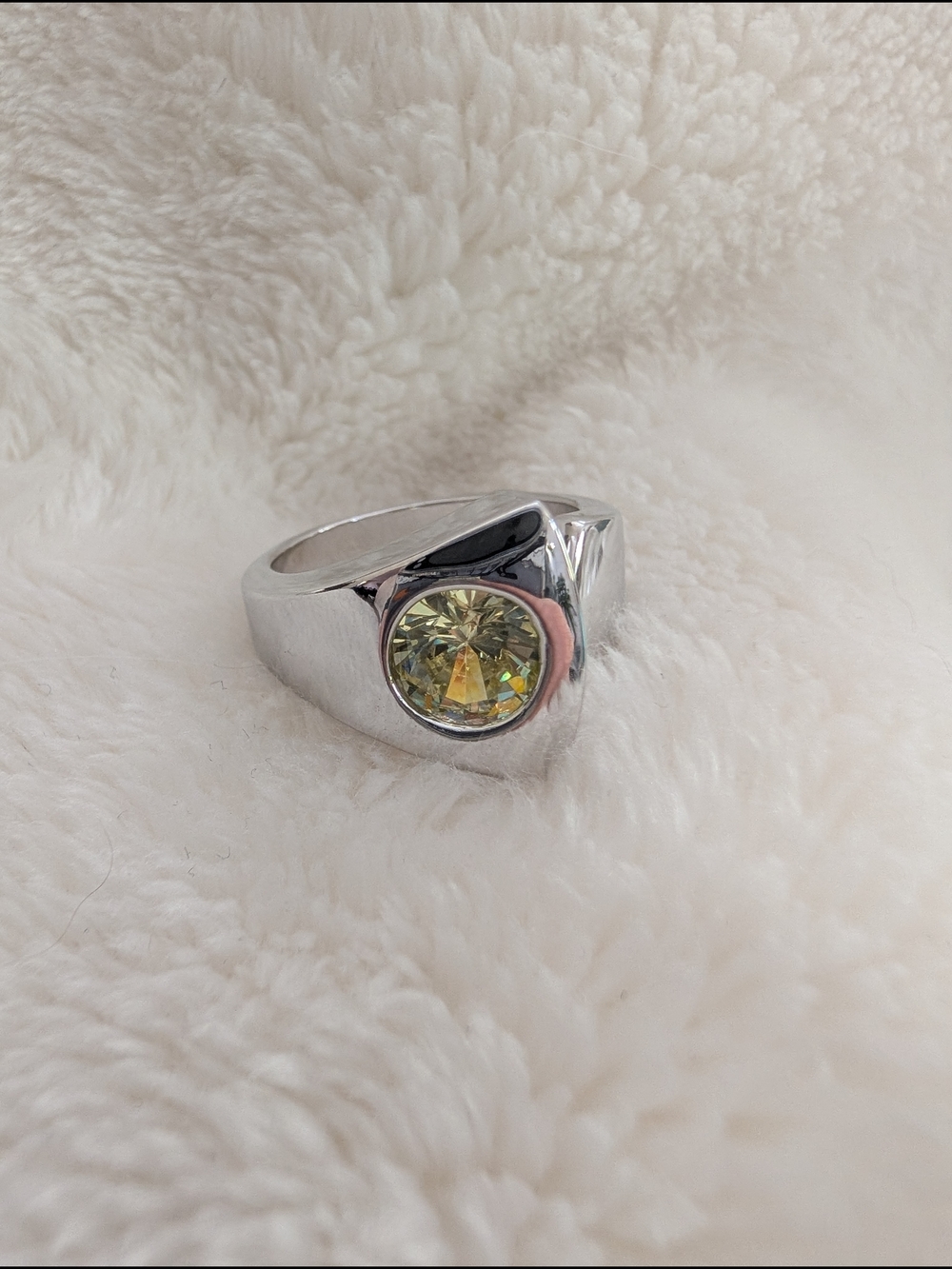 Modern Silver Tone Signet Ring Yellow CZ Geometric Statement Ring Size 7